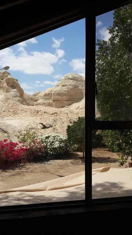 Neot HaKikar Dead Sea Dawn 빌라 객실 사진